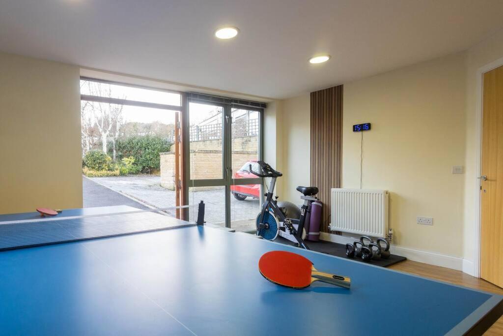 The Wellness Lodge- Gym, Table Tennis, Cinema, Parking And More! バース エクステリア 写真